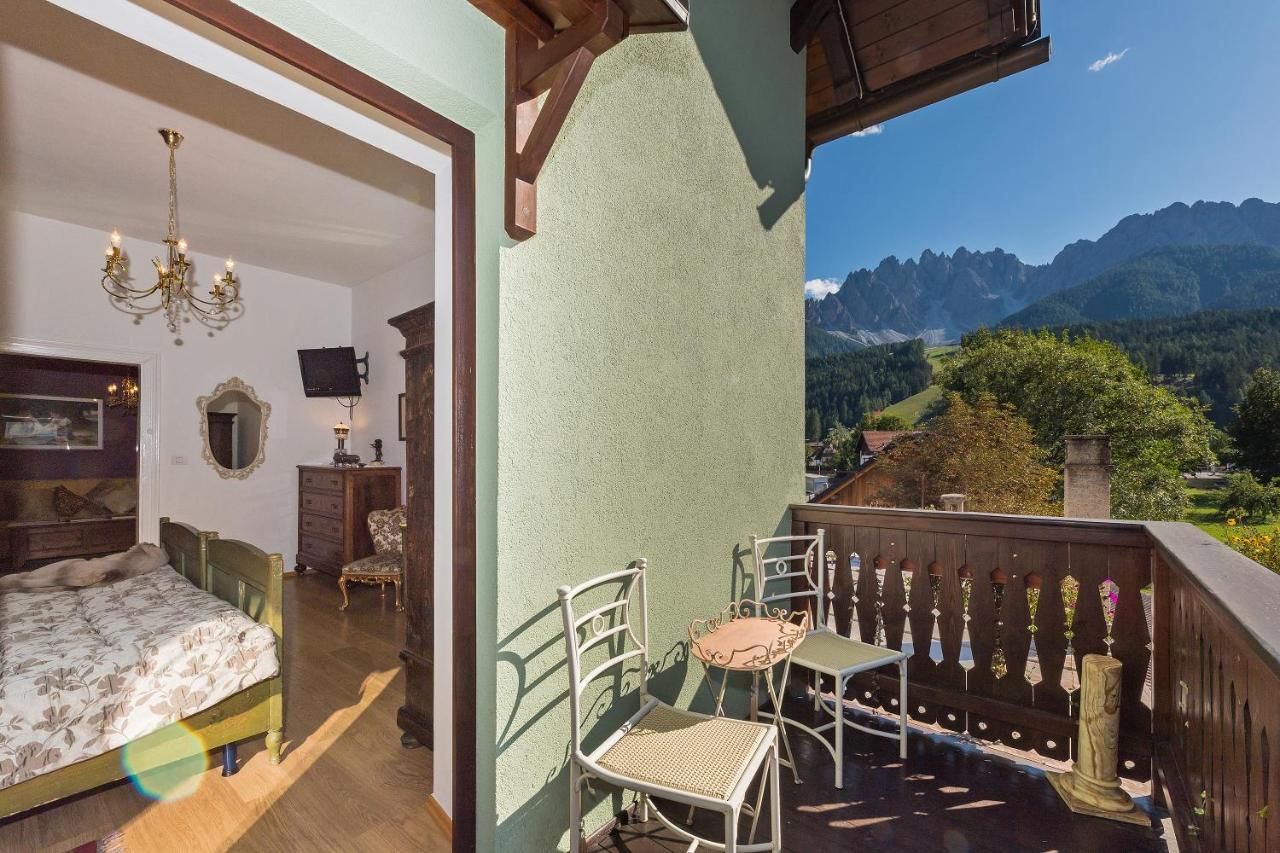 Zenana Boutique Hotel San Candido Exterior foto