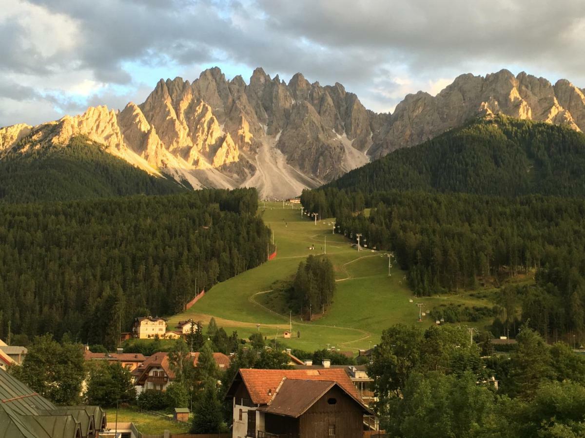 Zenana Boutique Hotel San Candido Exterior foto